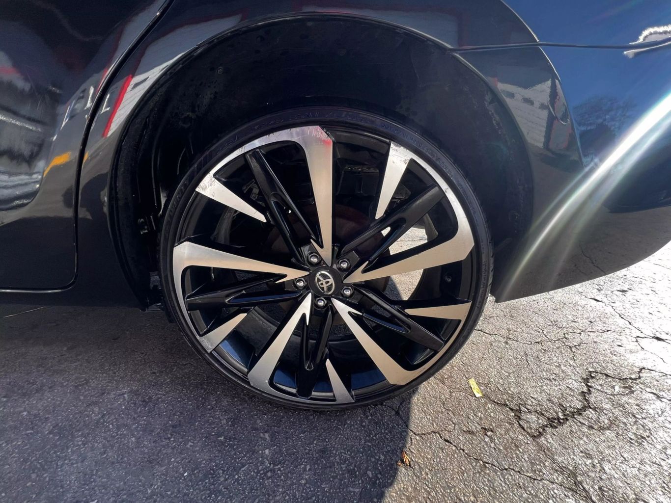 2016 Toyota Corolla - Image 34