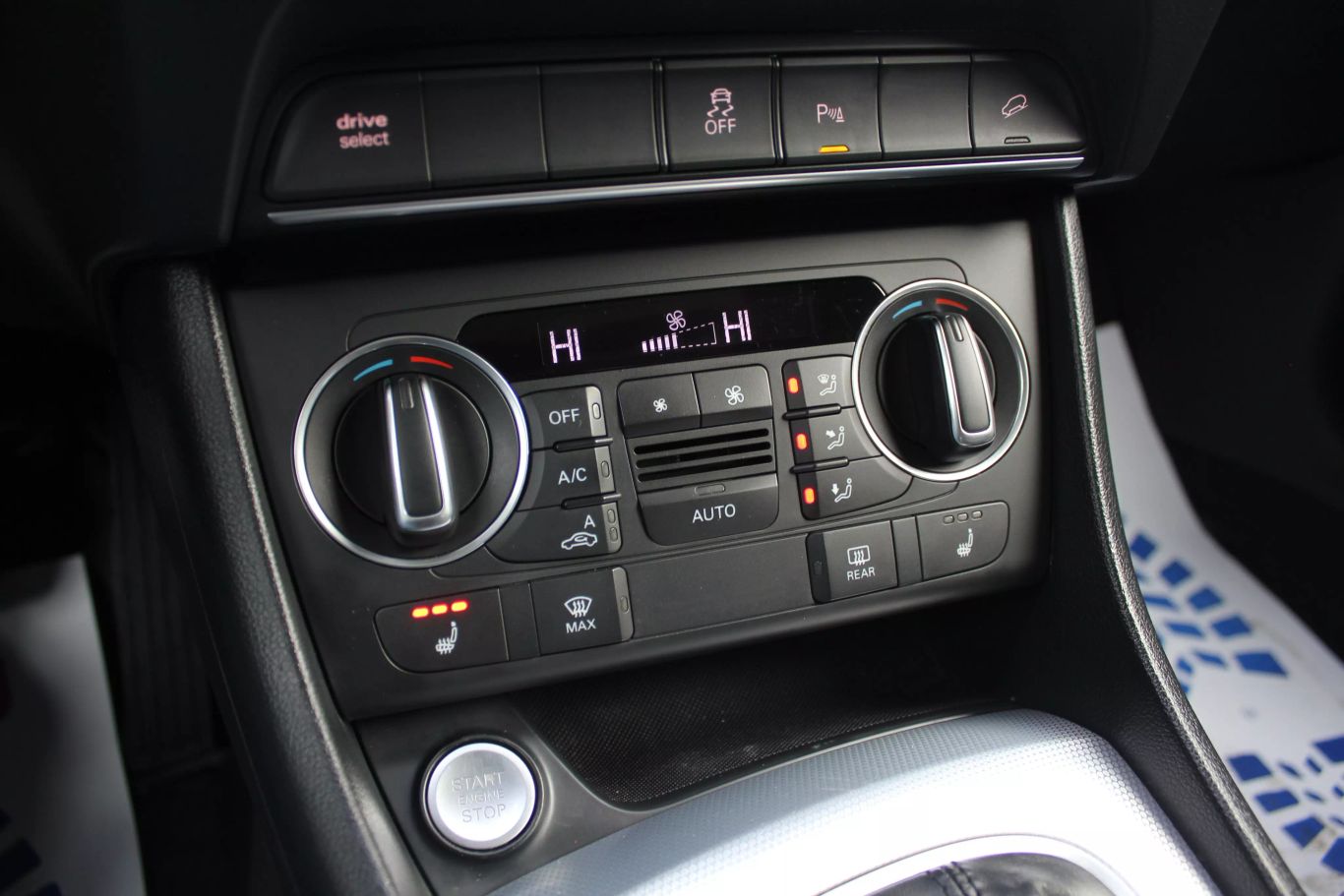 2018 Audi Q3 Premium Sport Utility 4d - Image 26