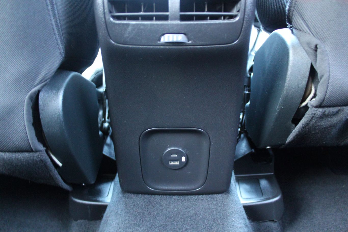 2022 Ford Escape Se Sport Utility 4d - Image 20