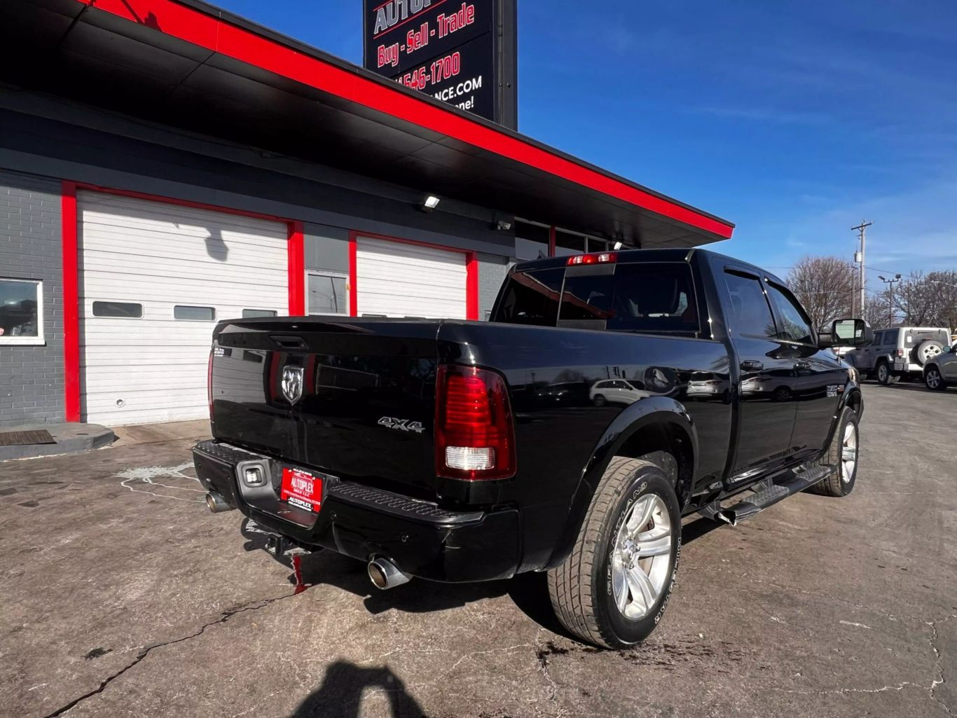 2014 Ram 1500 Crew Cab - Image 17
