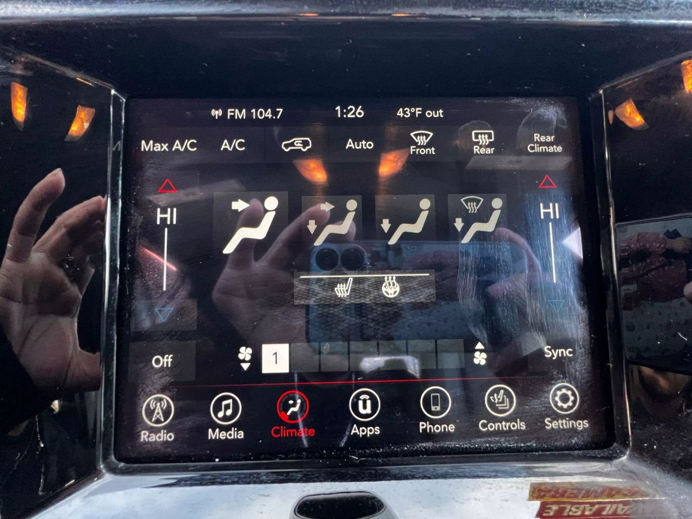 2022 Dodge Durango - Image 22