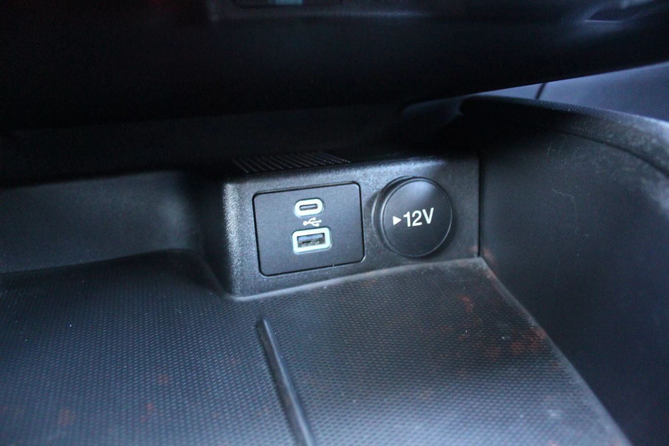 2022 Ford Escape Se Sport Utility 4d - Image 28