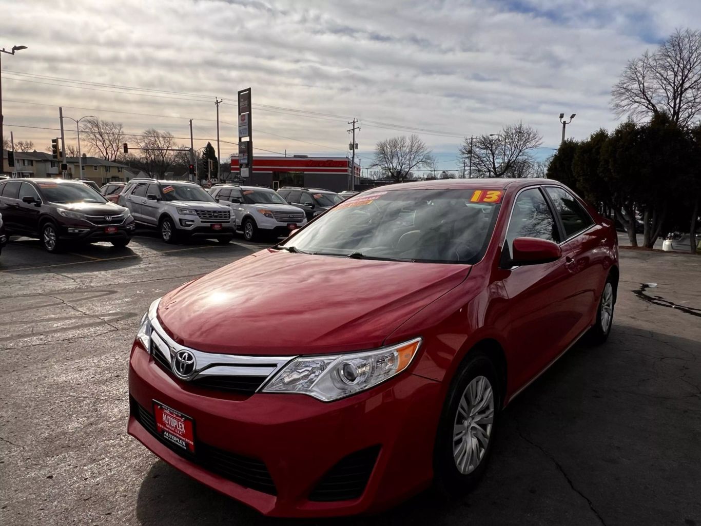 2013 Toyota Camry - Image 22
