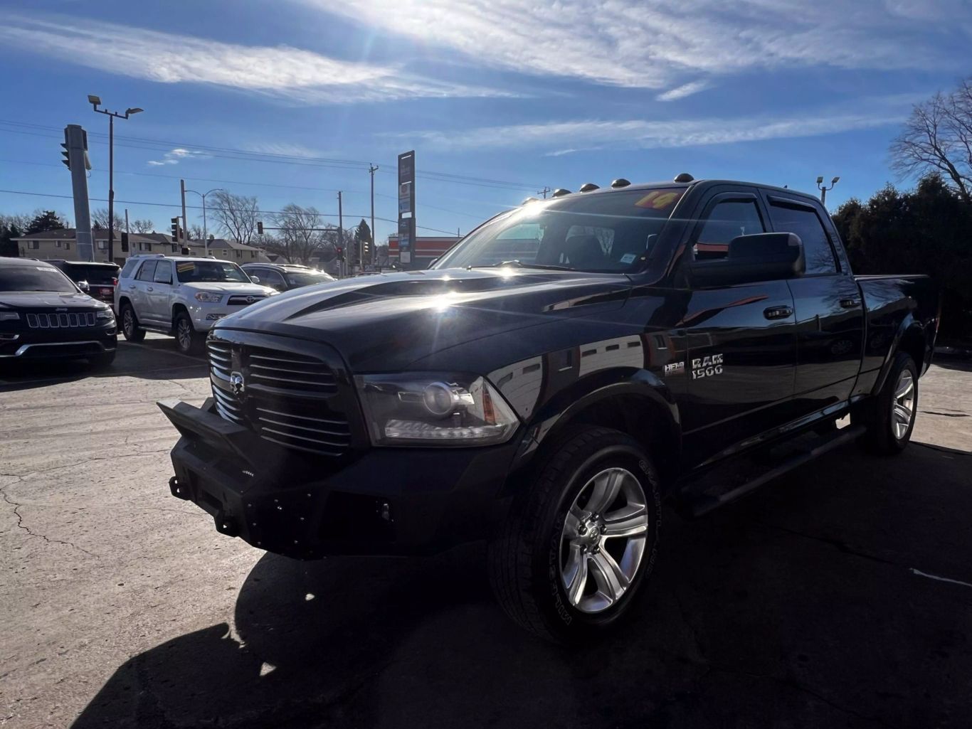 2014 Ram 1500 Crew Cab - Image 6