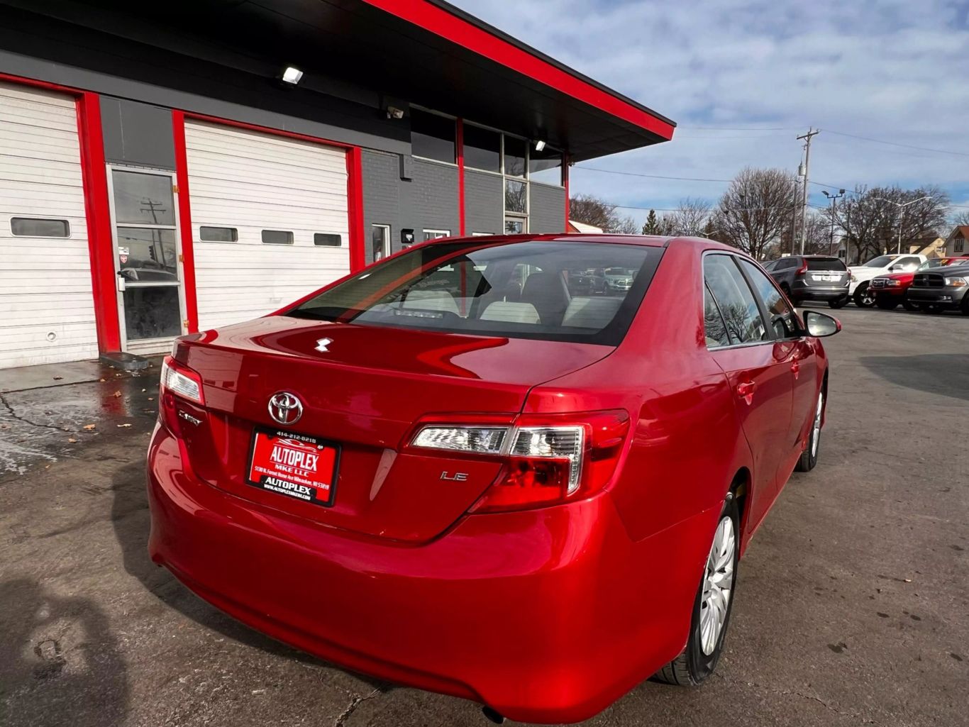 2013 Toyota Camry - Image 8