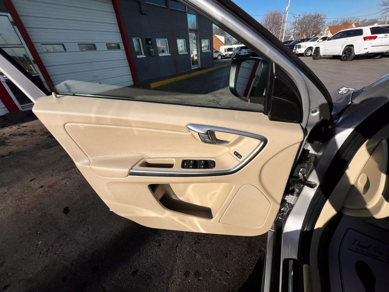 2014 Volvo Xc60 - Image 31