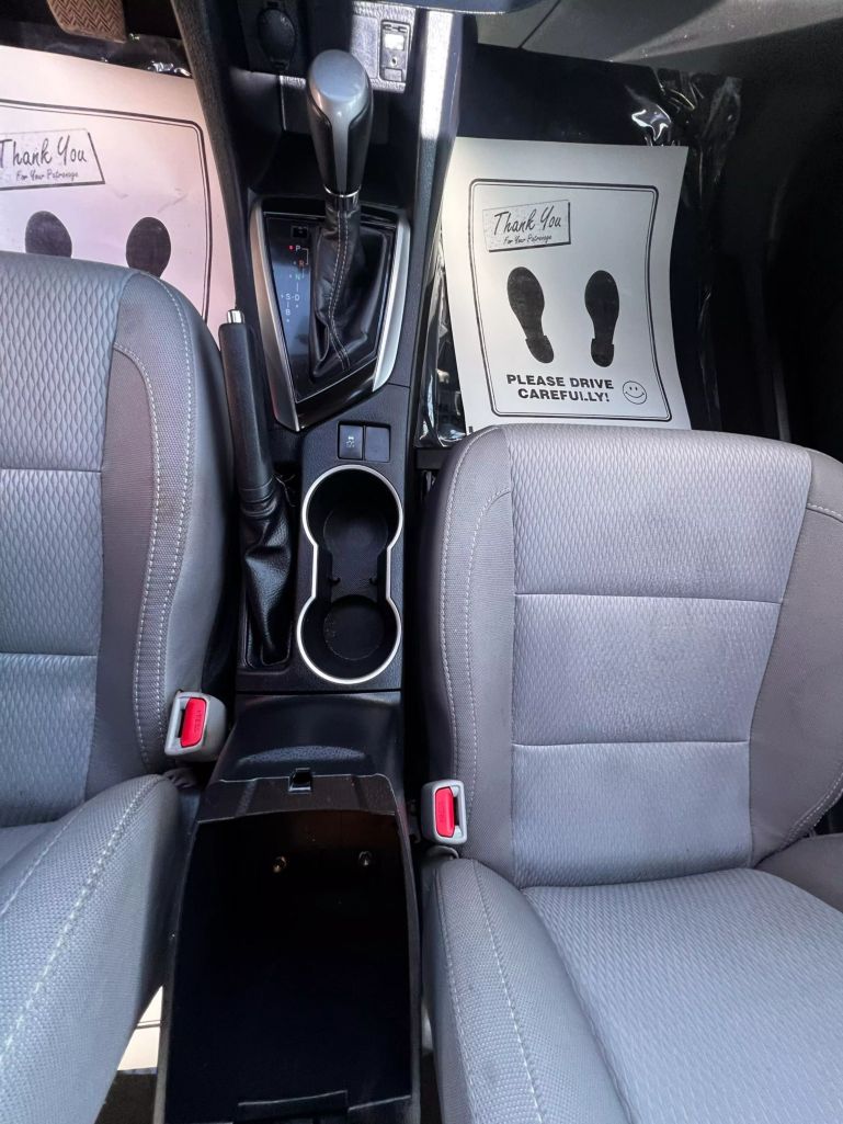 2016 Toyota Corolla - Image 31