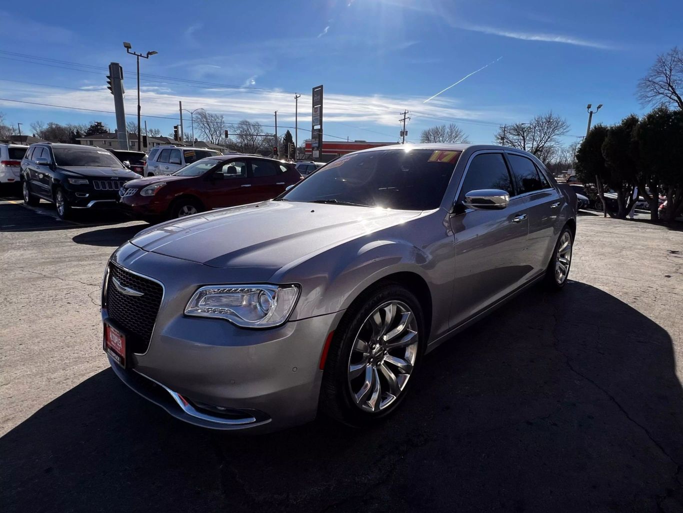 2017 Chrysler 300 - Image 13