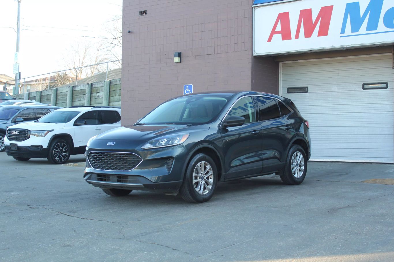 2022 Ford Escape Se Sport Utility 4d - Image 3