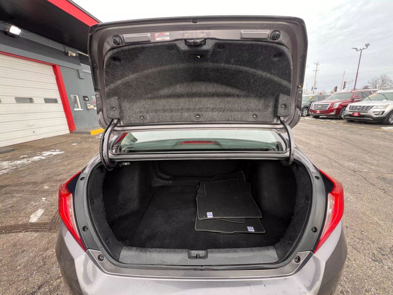2017 Honda Civic - Image 18