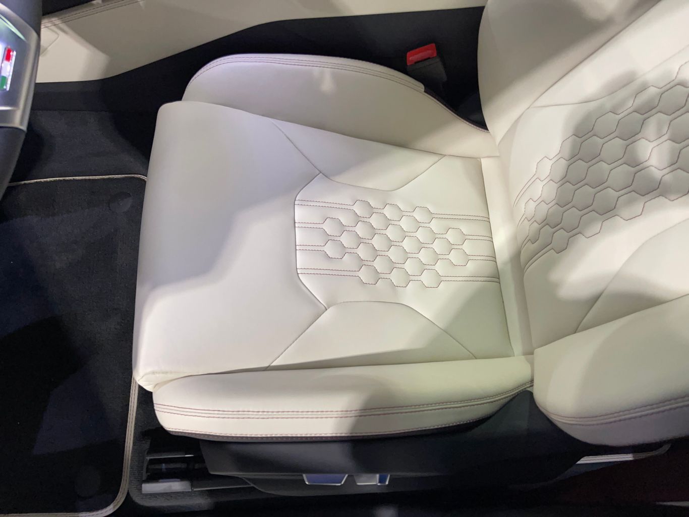 2024 LAMBORGHINI URUS SUV V8, TWIN TURBO, 4.0 LITER S SPORT UTILITY 4D