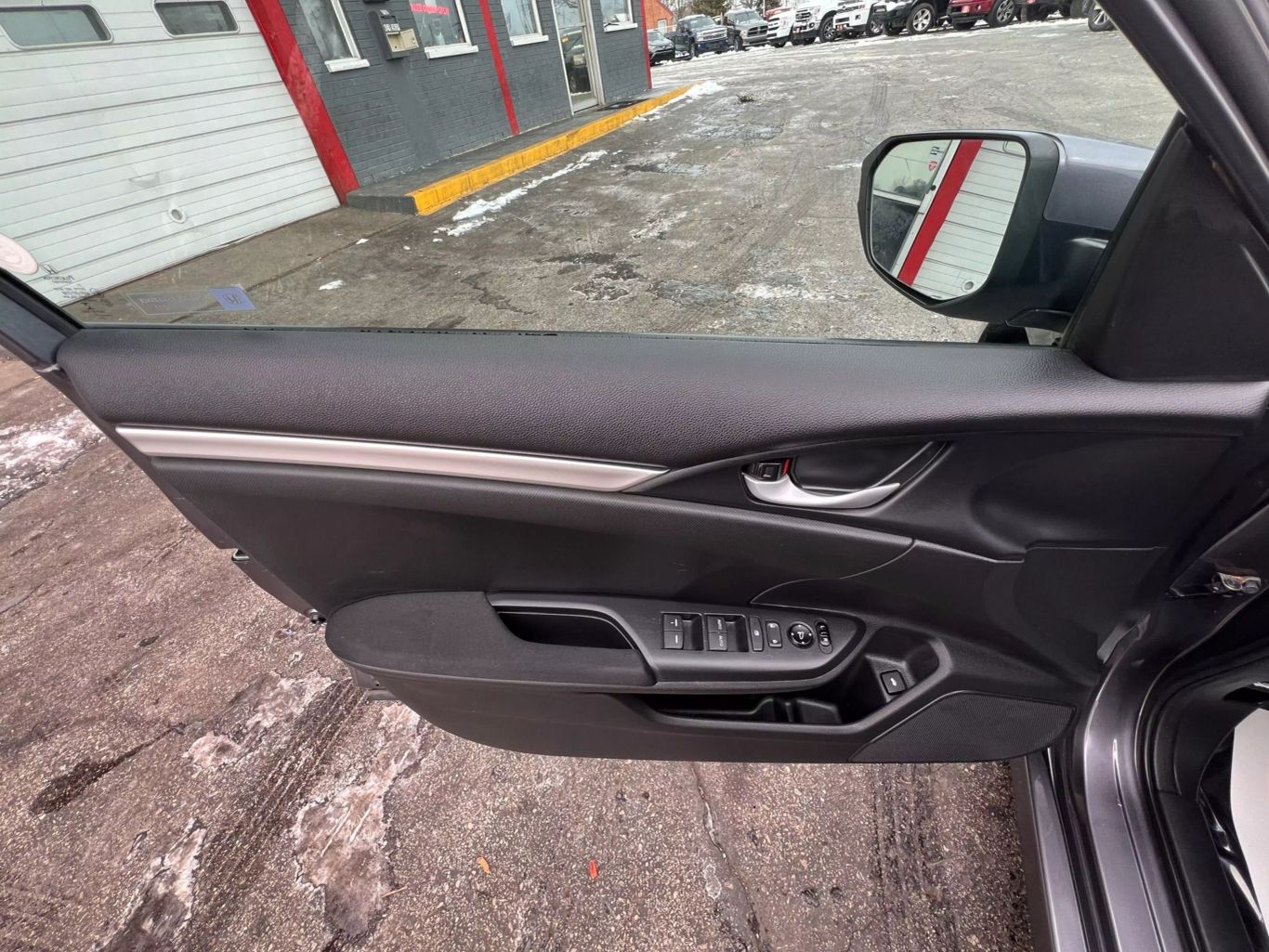 2017 Honda Civic - Image 20