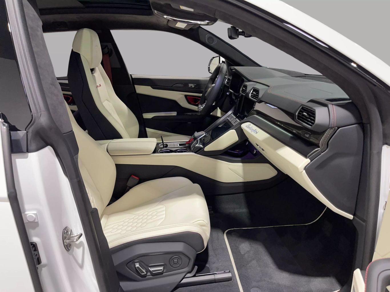 2024 LAMBORGHINI URUS SUV V8, TWIN TURBO, 4.0 LITER S SPORT UTILITY 4D