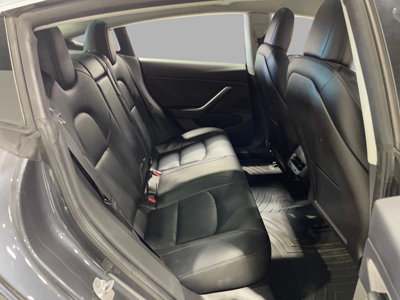 2019 TESLA MODEL 3 SEDAN AC ELECTRIC MOTOR STANDARD RANGE SEDAN 4D