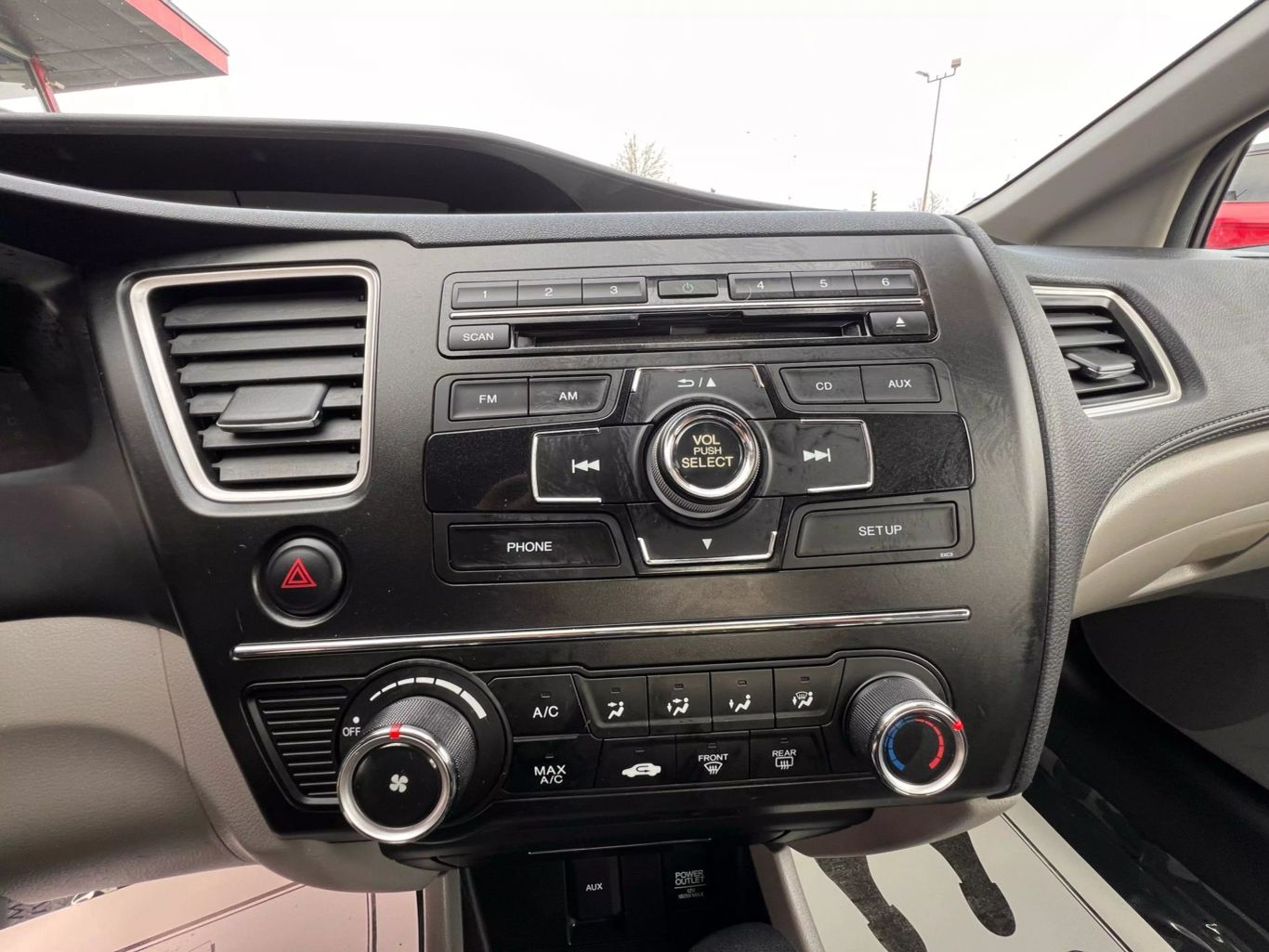 2014 Honda Civic - Image 25