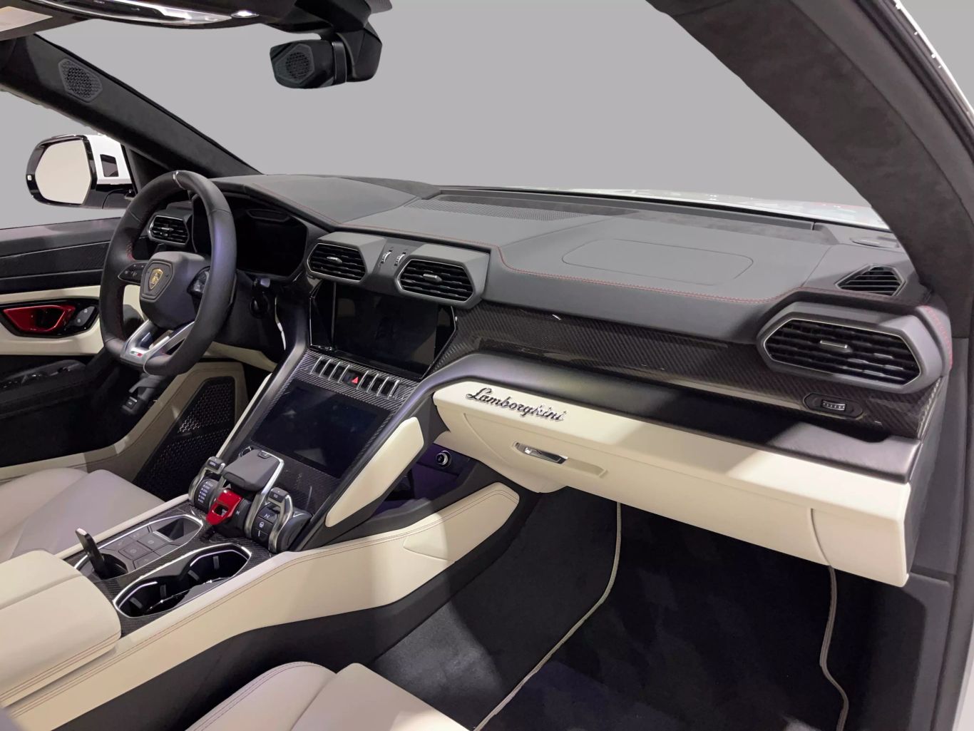 2024 LAMBORGHINI URUS SUV V8, TWIN TURBO, 4.0 LITER S SPORT UTILITY 4D