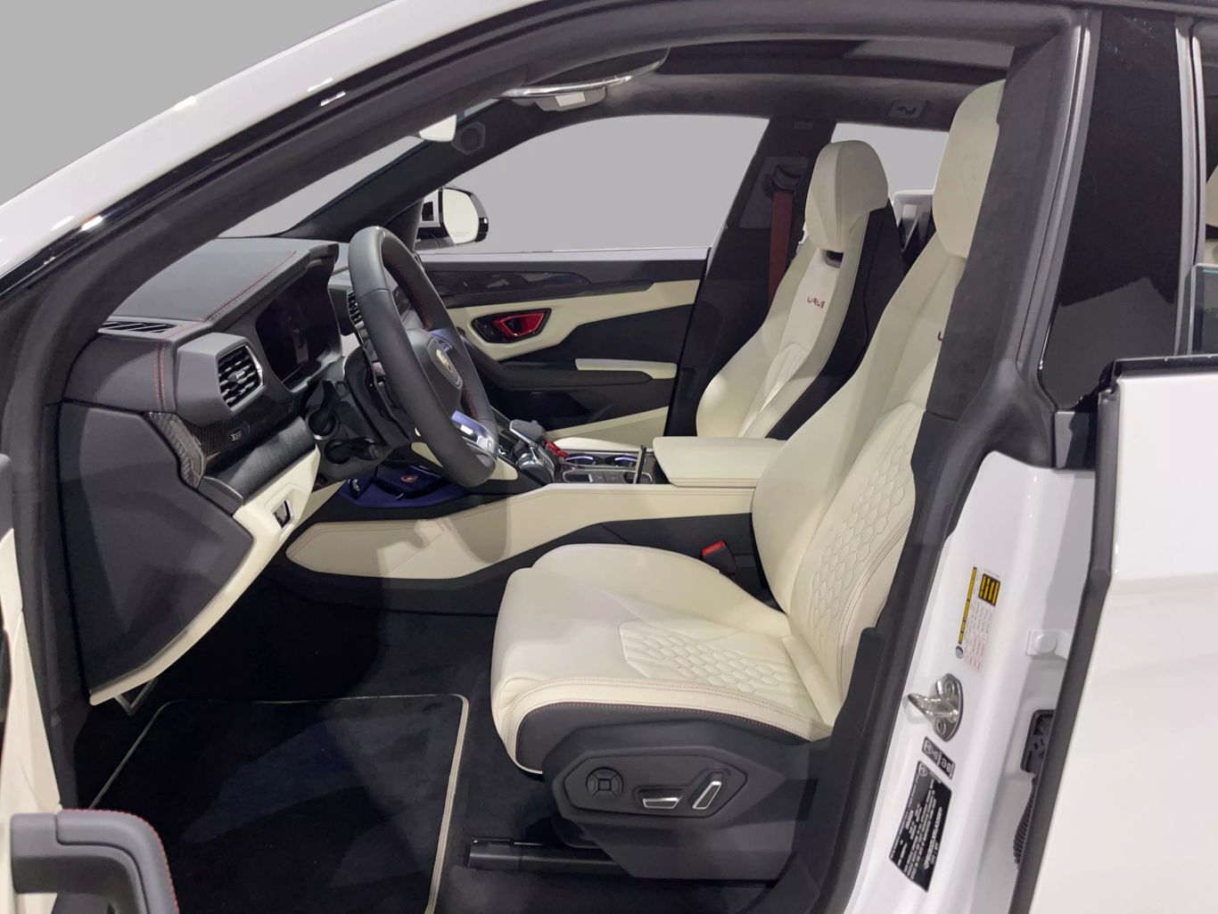 2024 LAMBORGHINI URUS SUV V8, TWIN TURBO, 4.0 LITER S SPORT UTILITY 4D