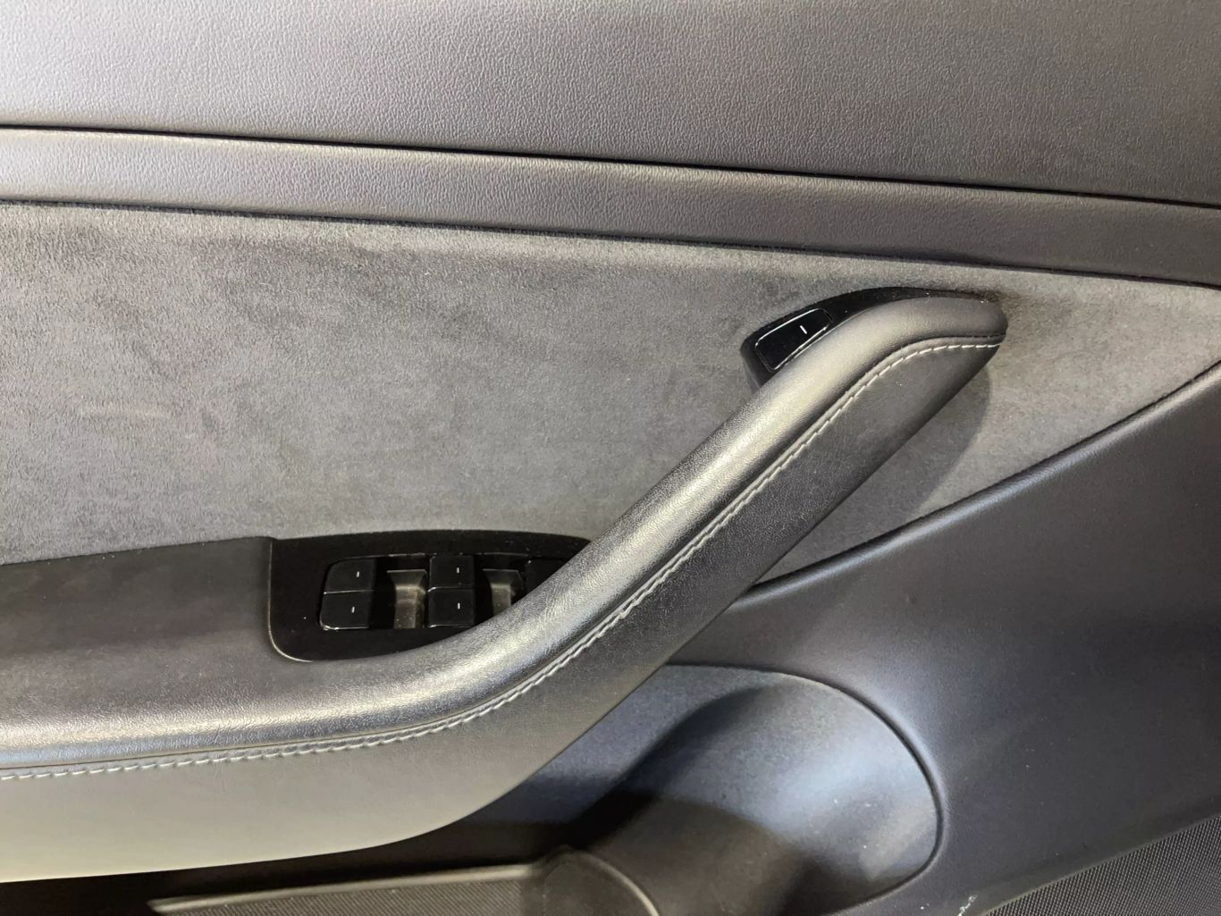 2019 TESLA MODEL 3 SEDAN AC ELECTRIC MOTOR STANDARD RANGE SEDAN 4D
