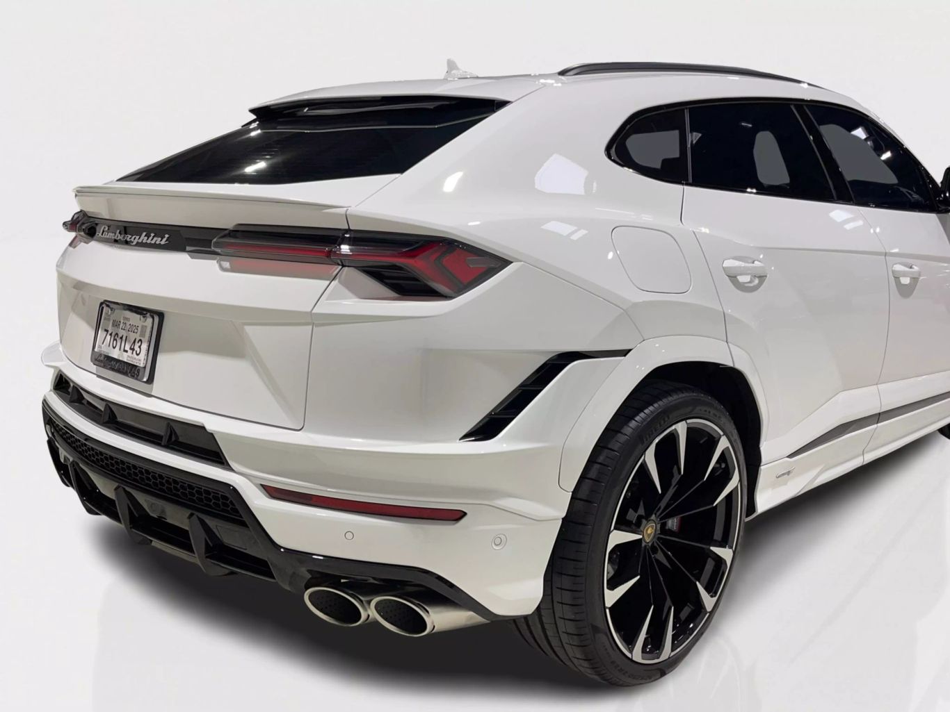 2024 LAMBORGHINI URUS SUV V8, TWIN TURBO, 4.0 LITER S SPORT UTILITY 4D