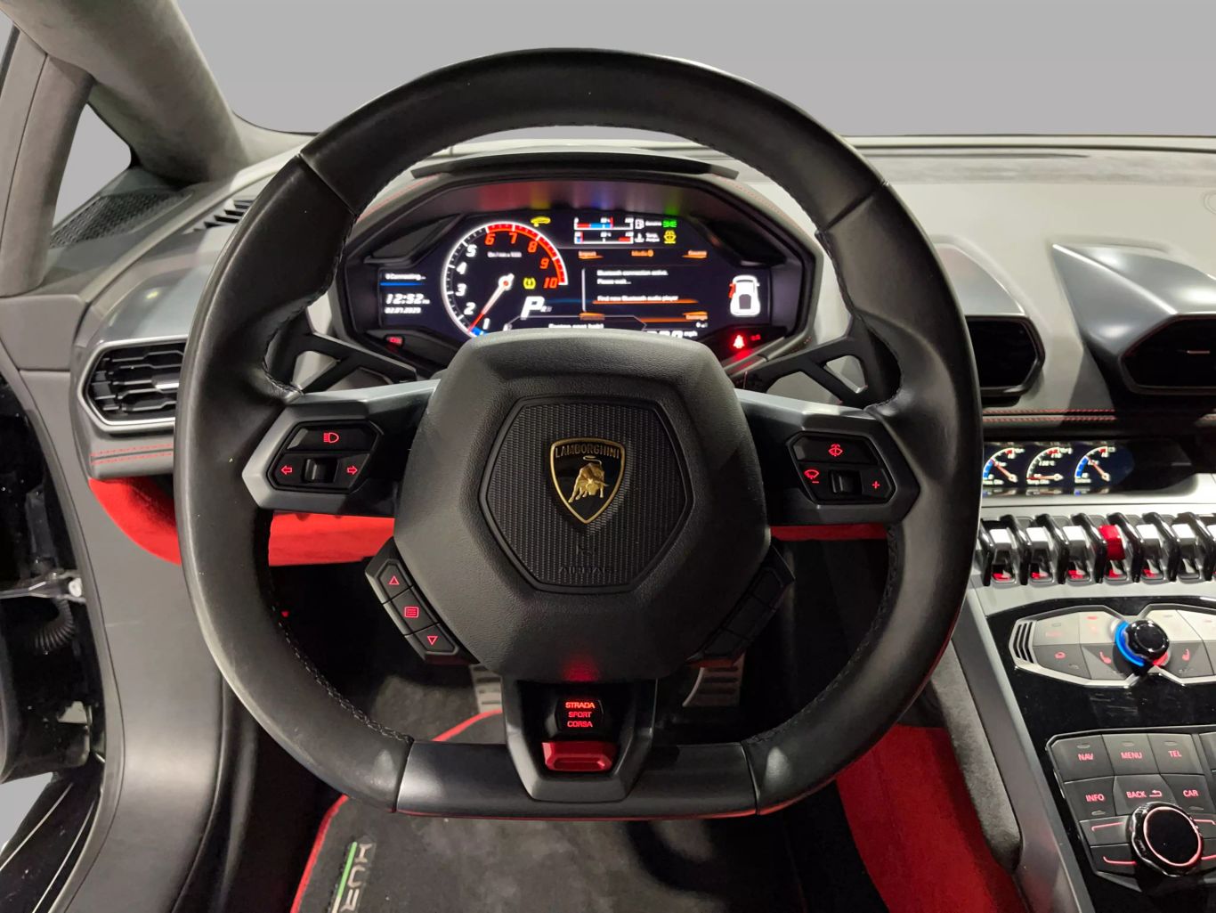 2015 LAMBORGHINI HURACAN COUPE V10, 5.2 LITER LP 610-4 COUPE 2D
