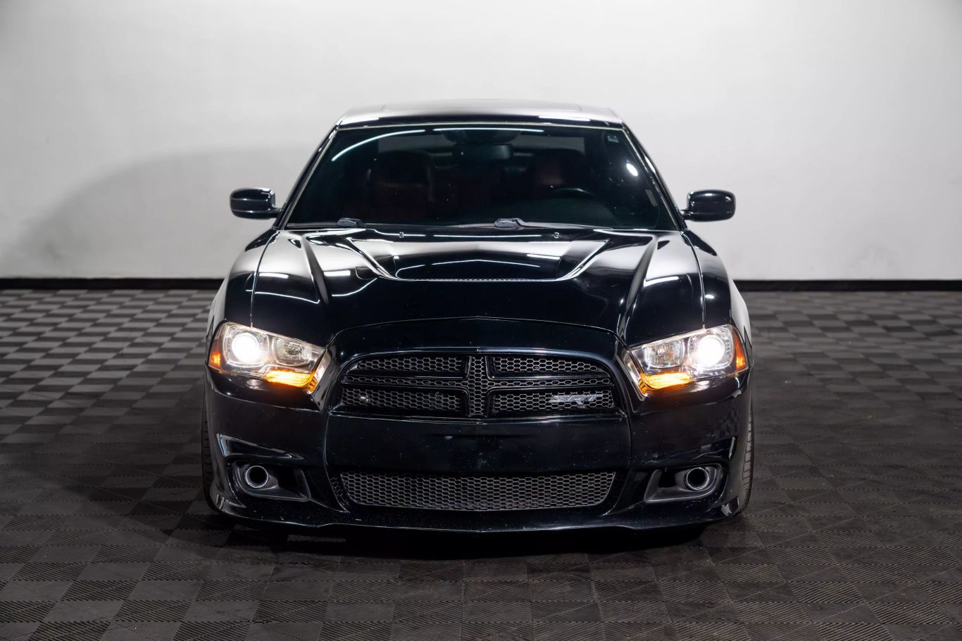 Used 2013 Dodge Charger SRT8 with VIN 2C3CDXEJ9DH586683 for sale in Tempe, AZ