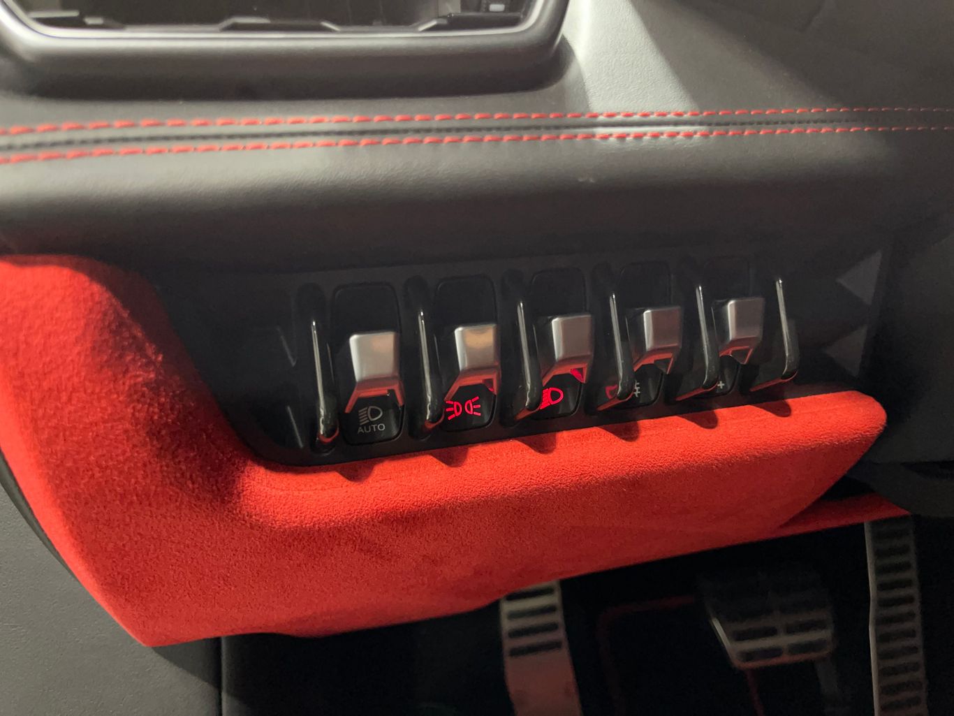 2015 LAMBORGHINI HURACAN COUPE V10, 5.2 LITER LP 610-4 COUPE 2D