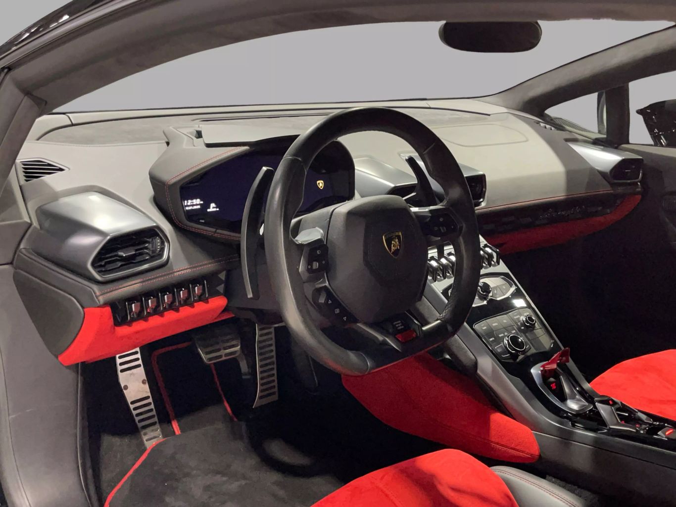 2015 LAMBORGHINI HURACAN COUPE V10, 5.2 LITER LP 610-4 COUPE 2D