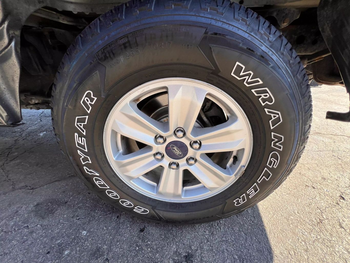 2016 Ford F150 Supercrew Cab - Image 19