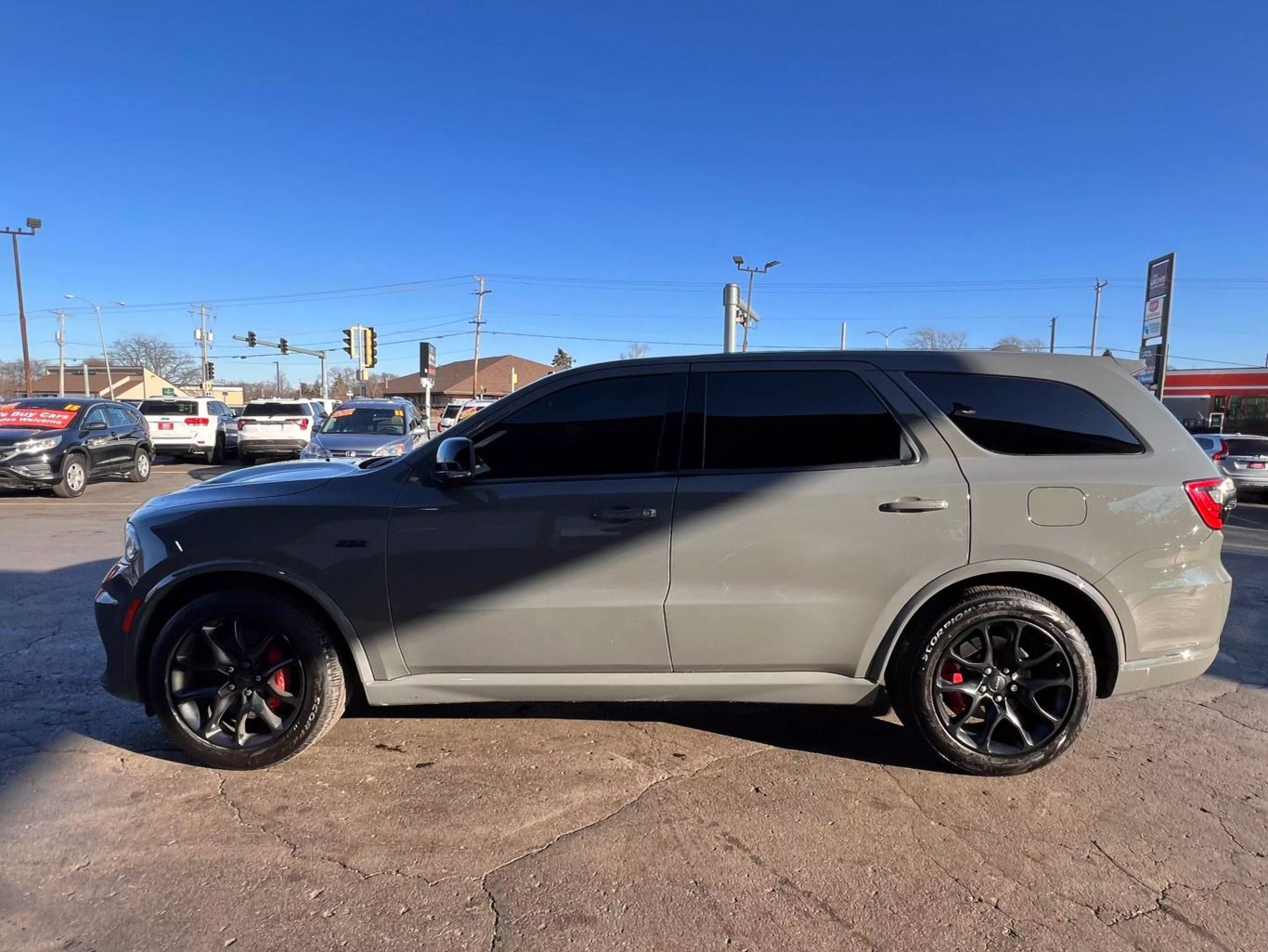 2022 Dodge Durango - Image 11