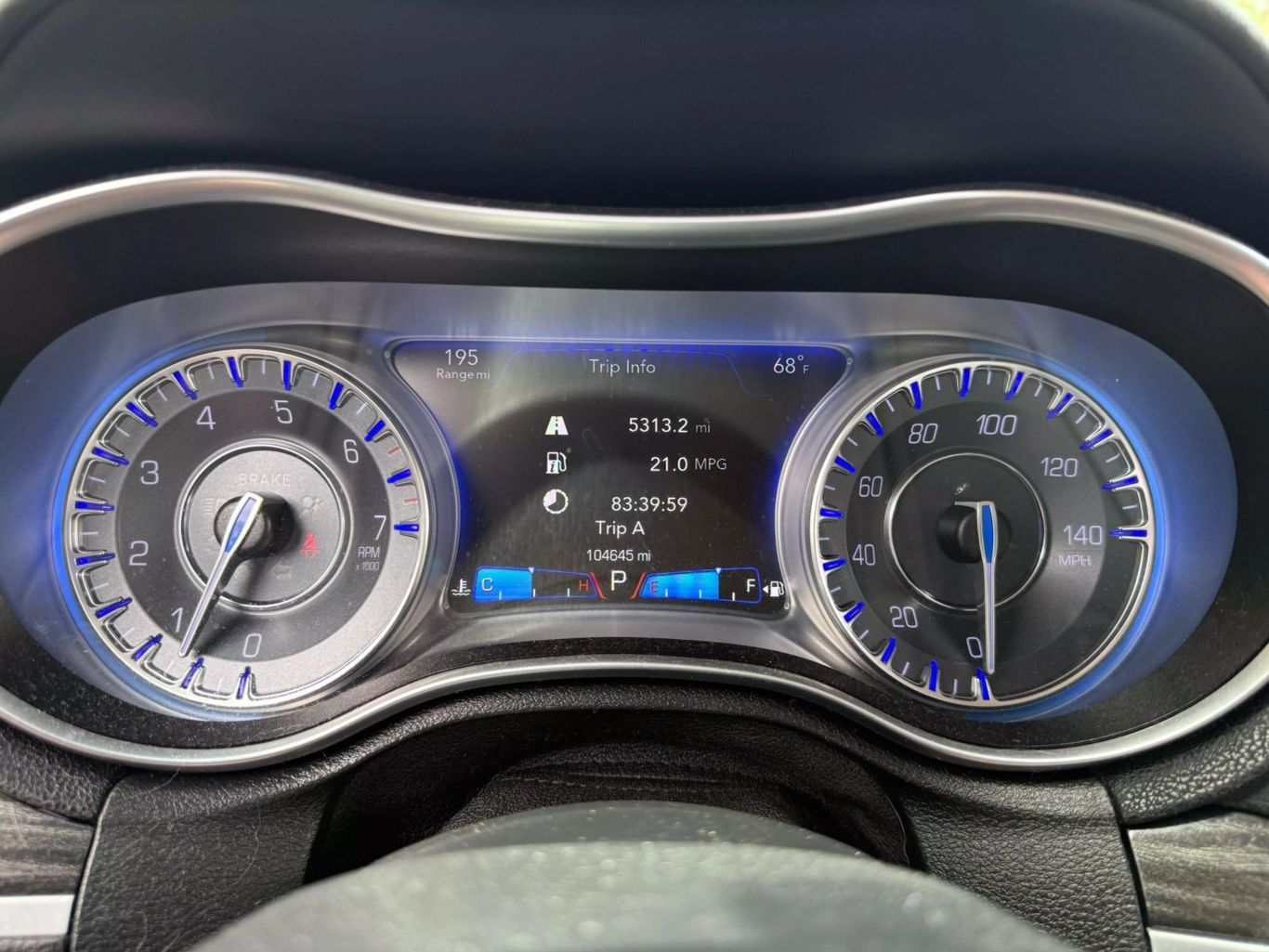 2017 CHRYSLER 300 SEDAN V6, 3.6 LITER 300 LIMITED SEDAN 4D