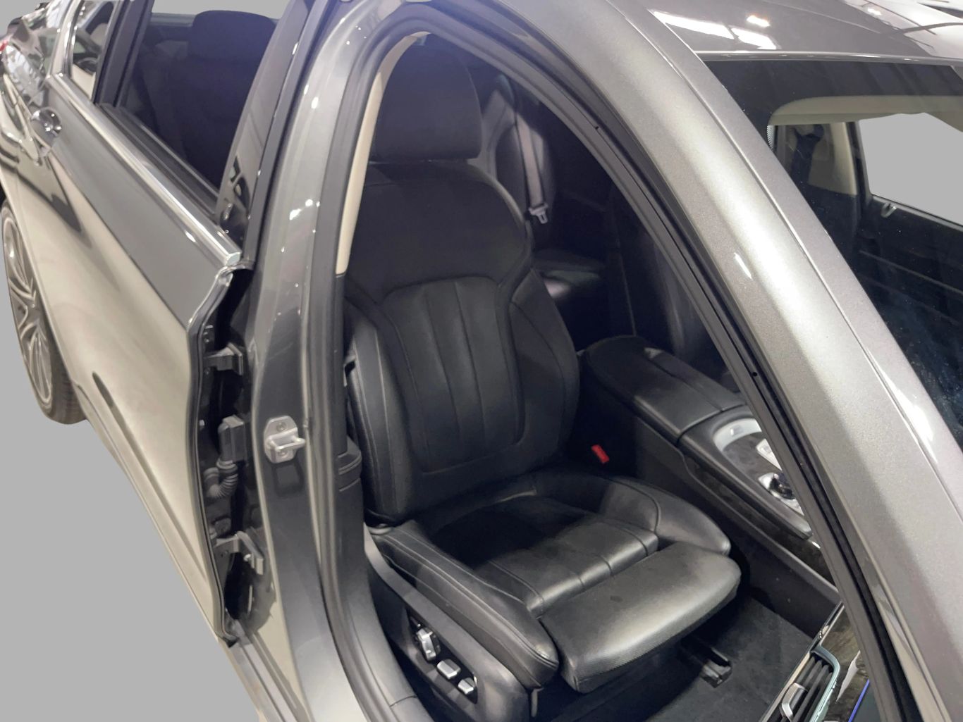 2018 BMW 7 SERIES SEDAN 6-CYL, TWIN TURBO, 3.0L 740I SEDAN 4D