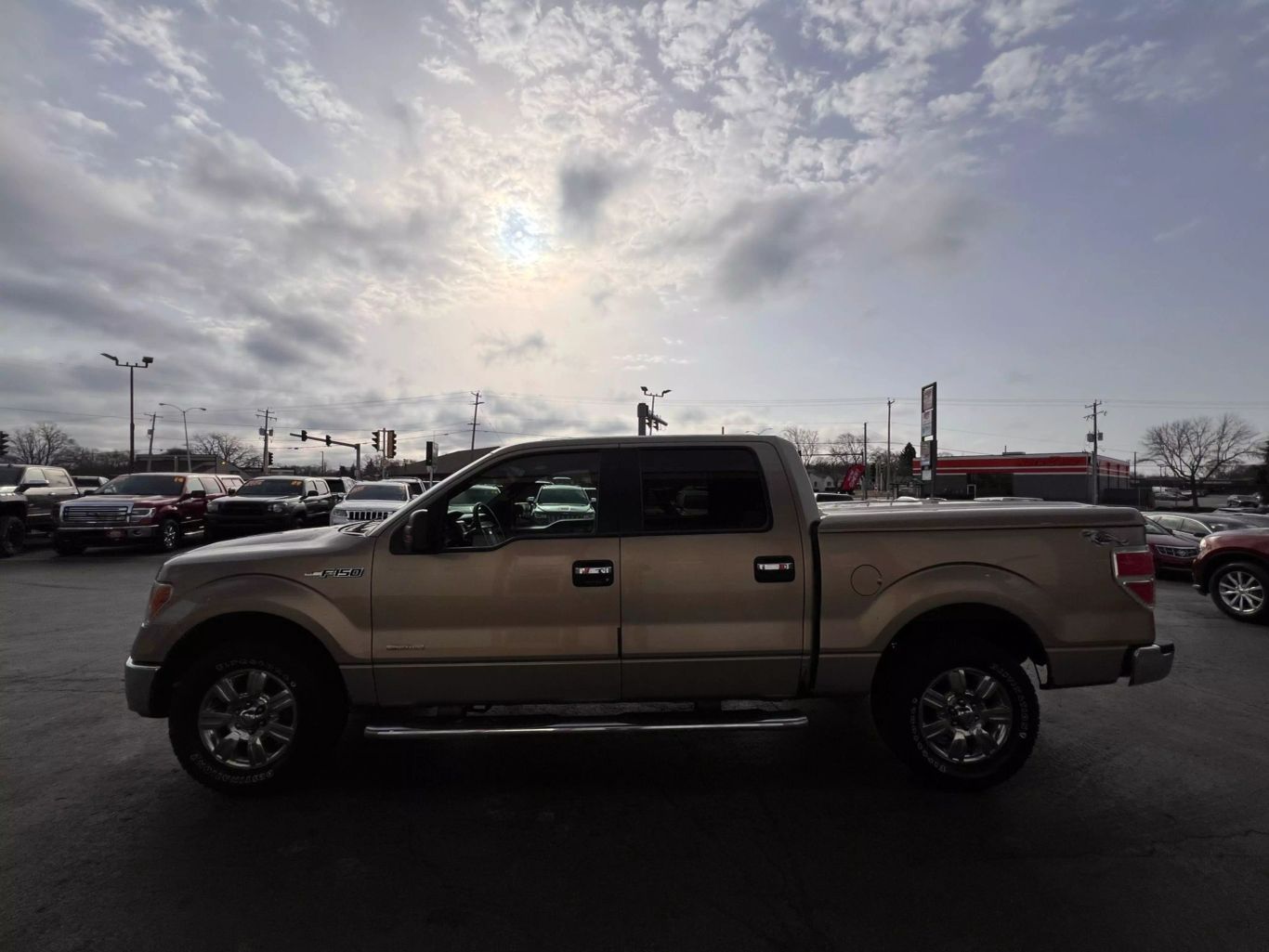 2011 Ford F150 Supercrew Cab - Image 10