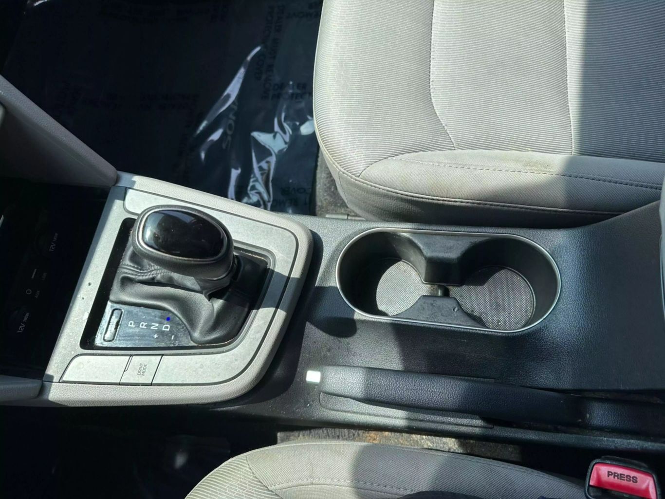 2018 HYUNDAI ELANTRA SEDAN 4-CYL, SULEV, 2.0 LITER LIMITED SEDAN 4D