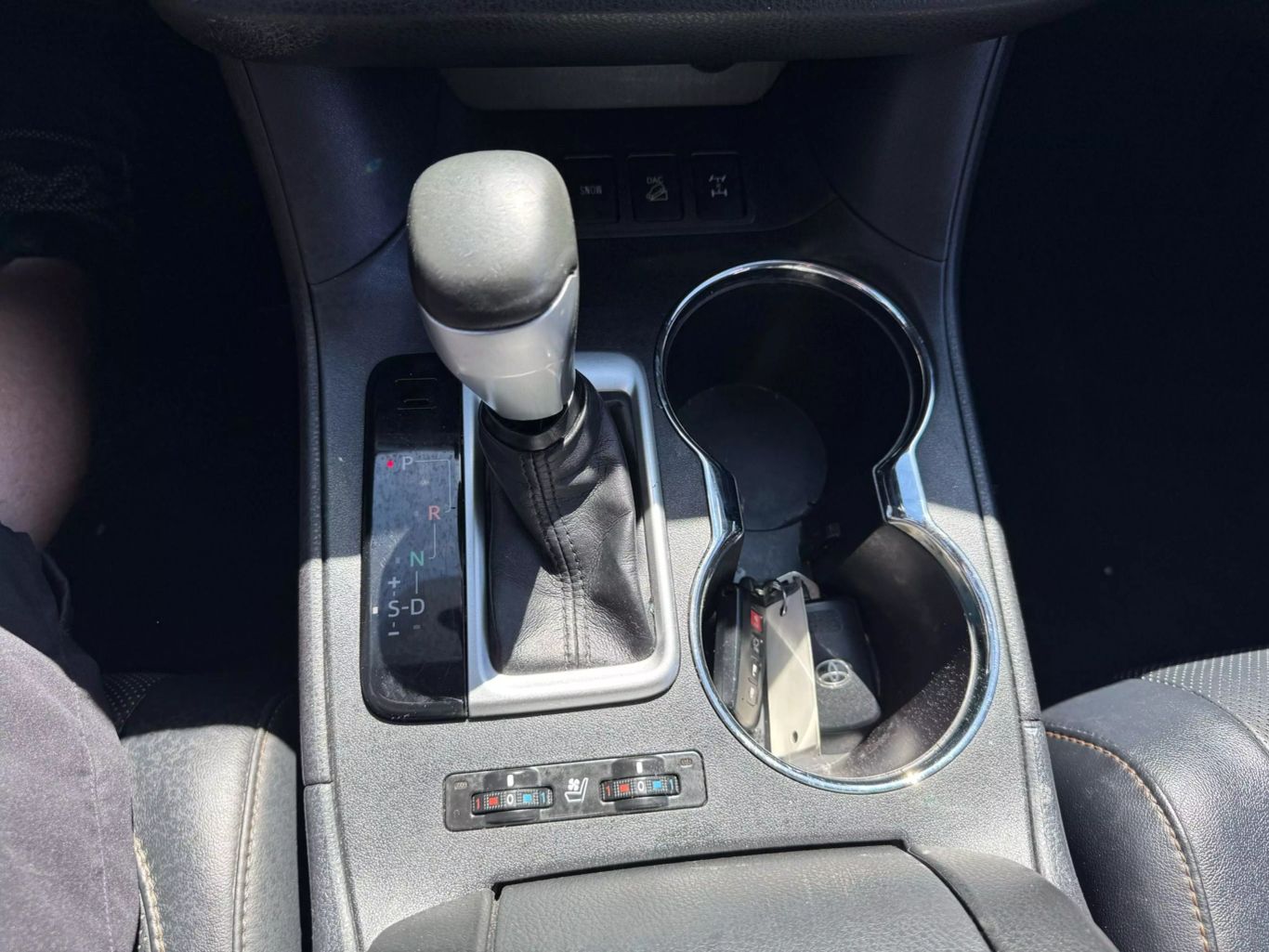 2015 TOYOTA HIGHLANDER SUV V6, 3.5 LITER LIMITED SPORT UTILITY 4D