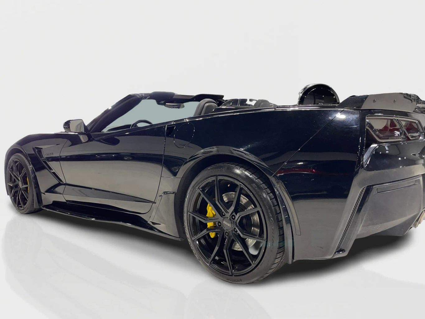 2015 CHEVROLET CORVETTE CONVERTIBLE V8, 6.2 LITER STINGRAY Z51 CONVERTIBLE 2D