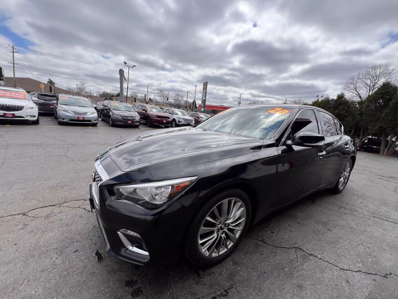 2020 Infiniti Q50 - Image 8