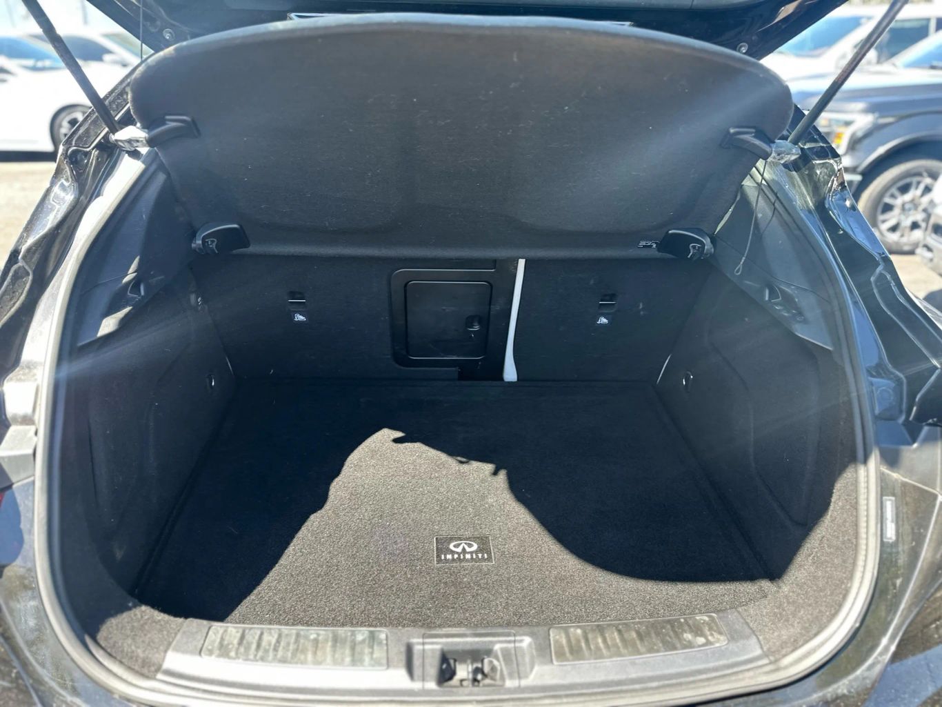 2018 INFINITI QX30 SUV 4-CYL, TURBO, 2.0 LITER PREMIUM SPORT UTILITY 4D - Tampa Motor Cars