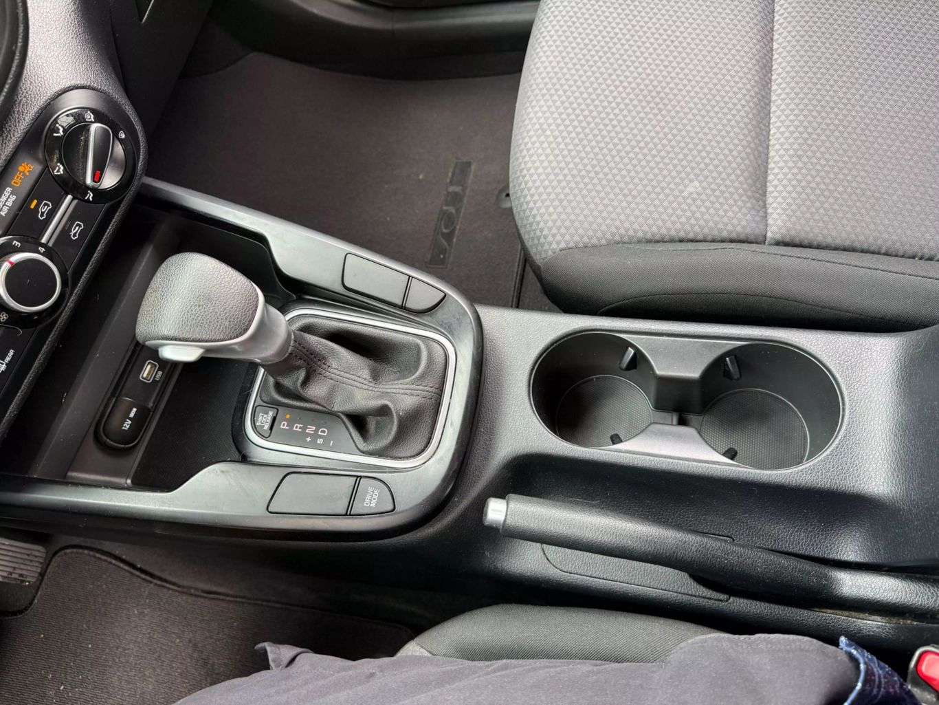 2021 KIA SOUL WAGON 4-CYL, 2.0 LITER LX WAGON 4D