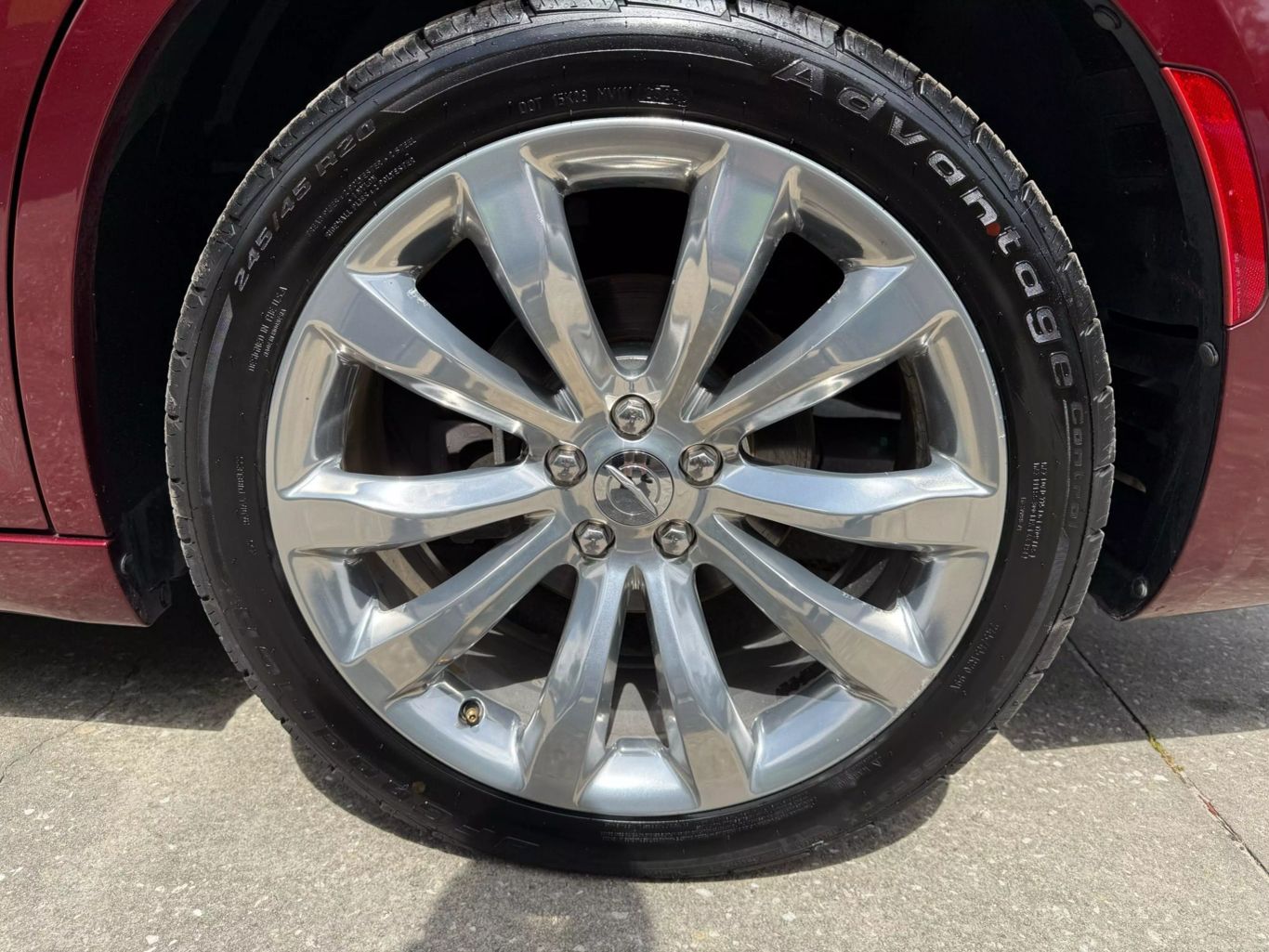 2017 CHRYSLER 300 SEDAN V6, 3.6 LITER 300 LIMITED SEDAN 4D