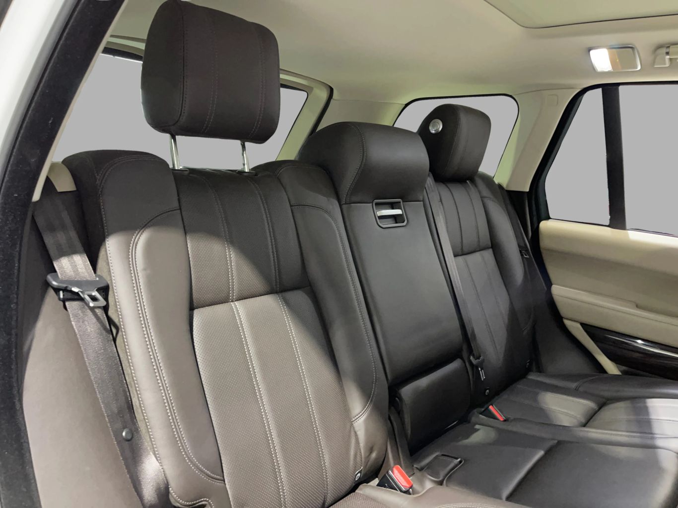 2016 LAND ROVER RANGE ROVER SUV V6, SUPERCHARGED, 3.0L HSE SPORT UTILITY 4D