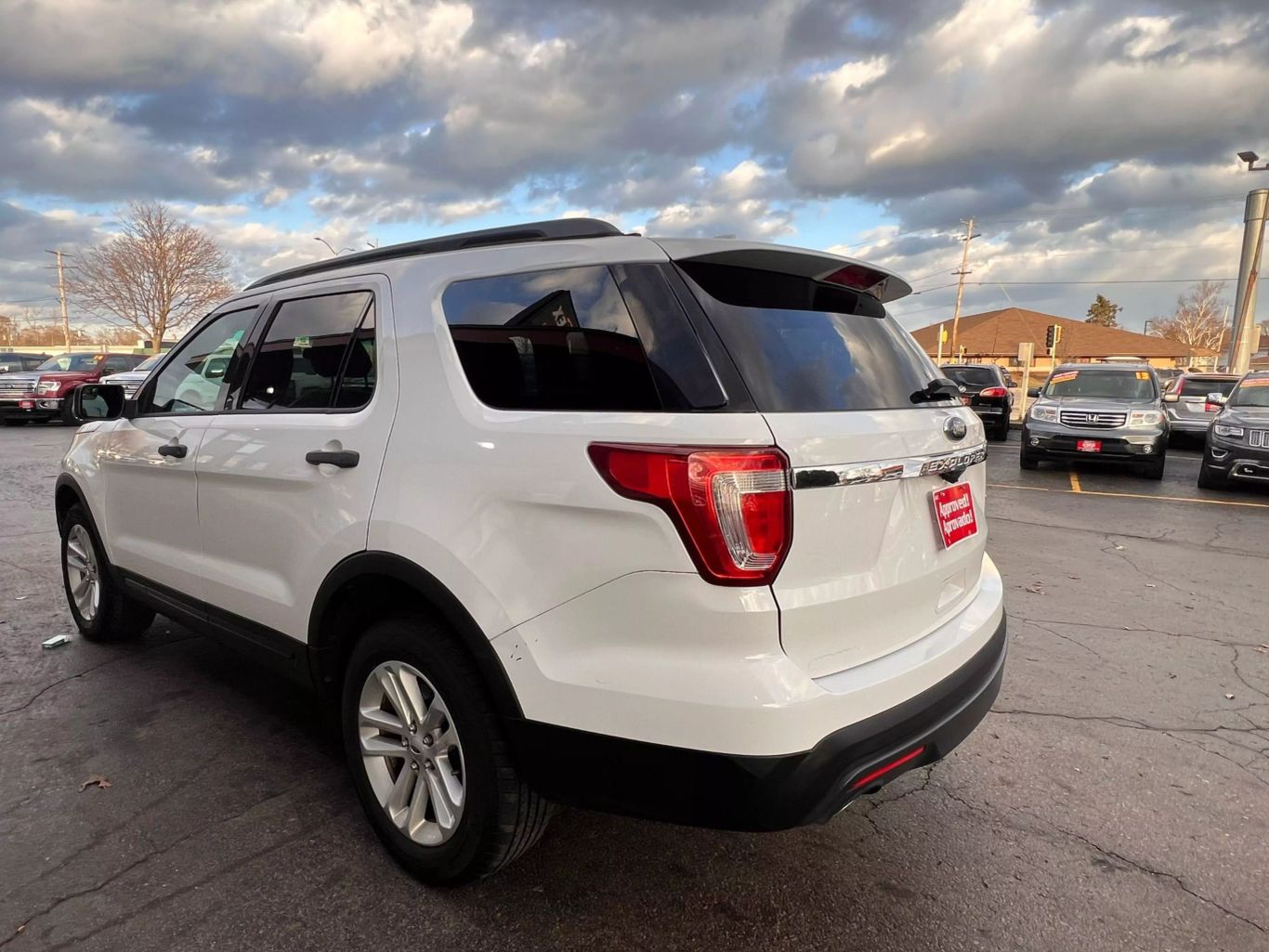 2016 Ford Explorer - Image 12