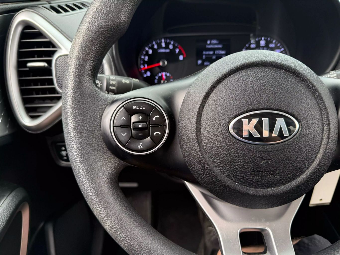 2021 KIA SOUL WAGON 4-CYL, 2.0 LITER LX WAGON 4D