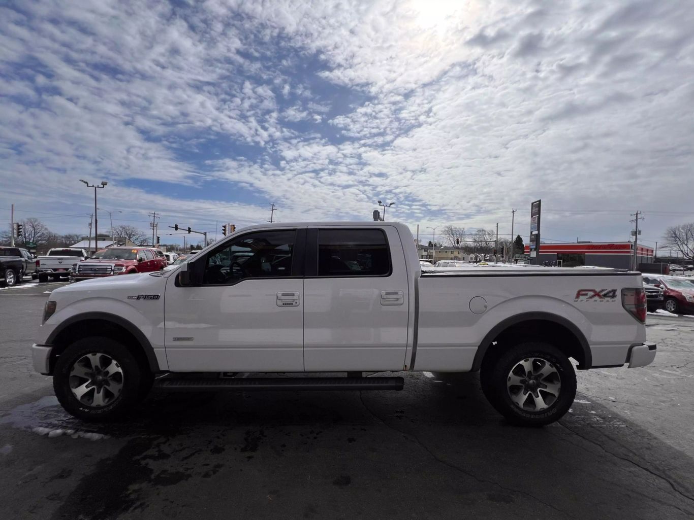 2014 Ford F150 Supercrew Cab - Image 10