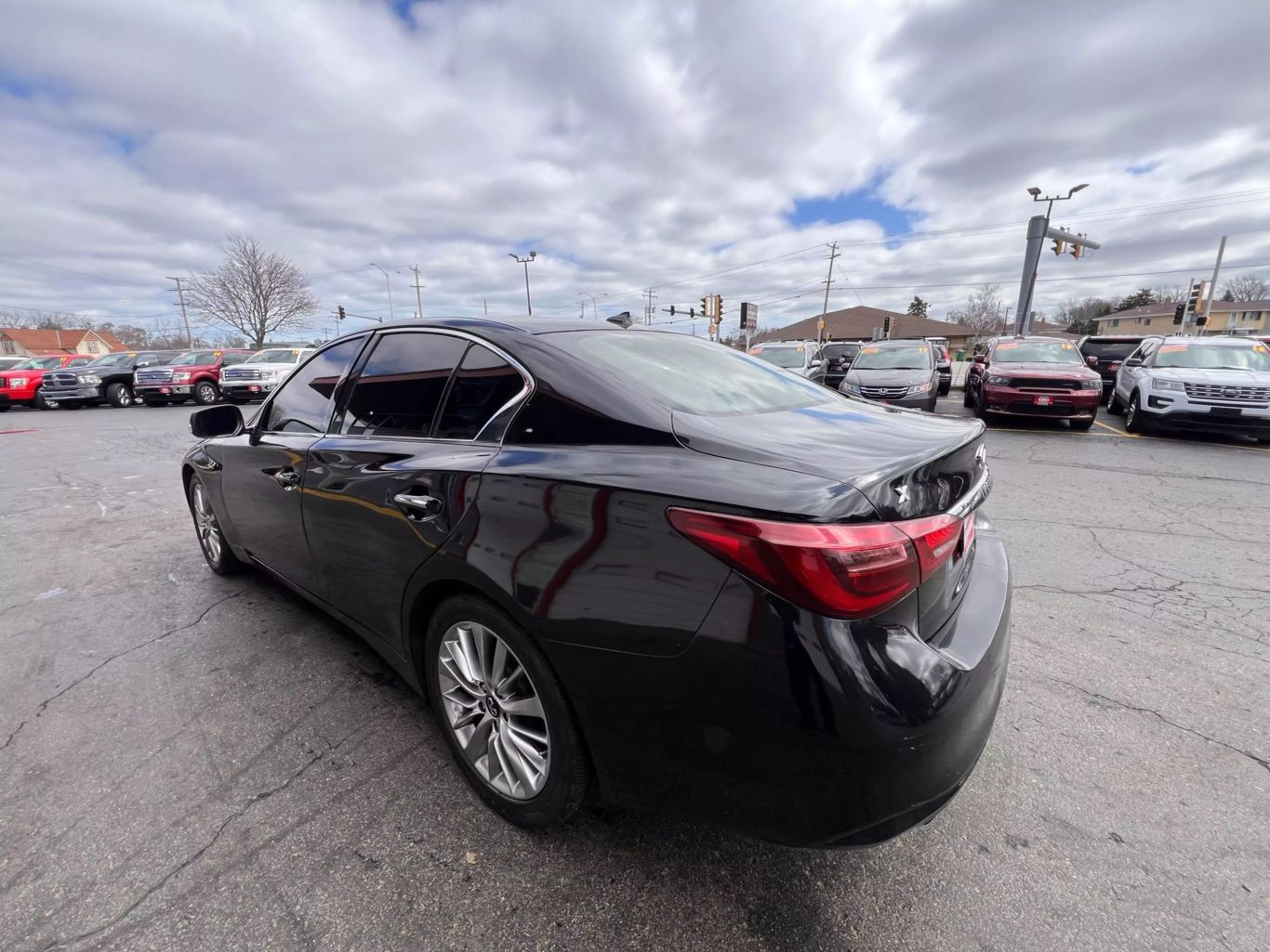 2020 Infiniti Q50 - Image 10