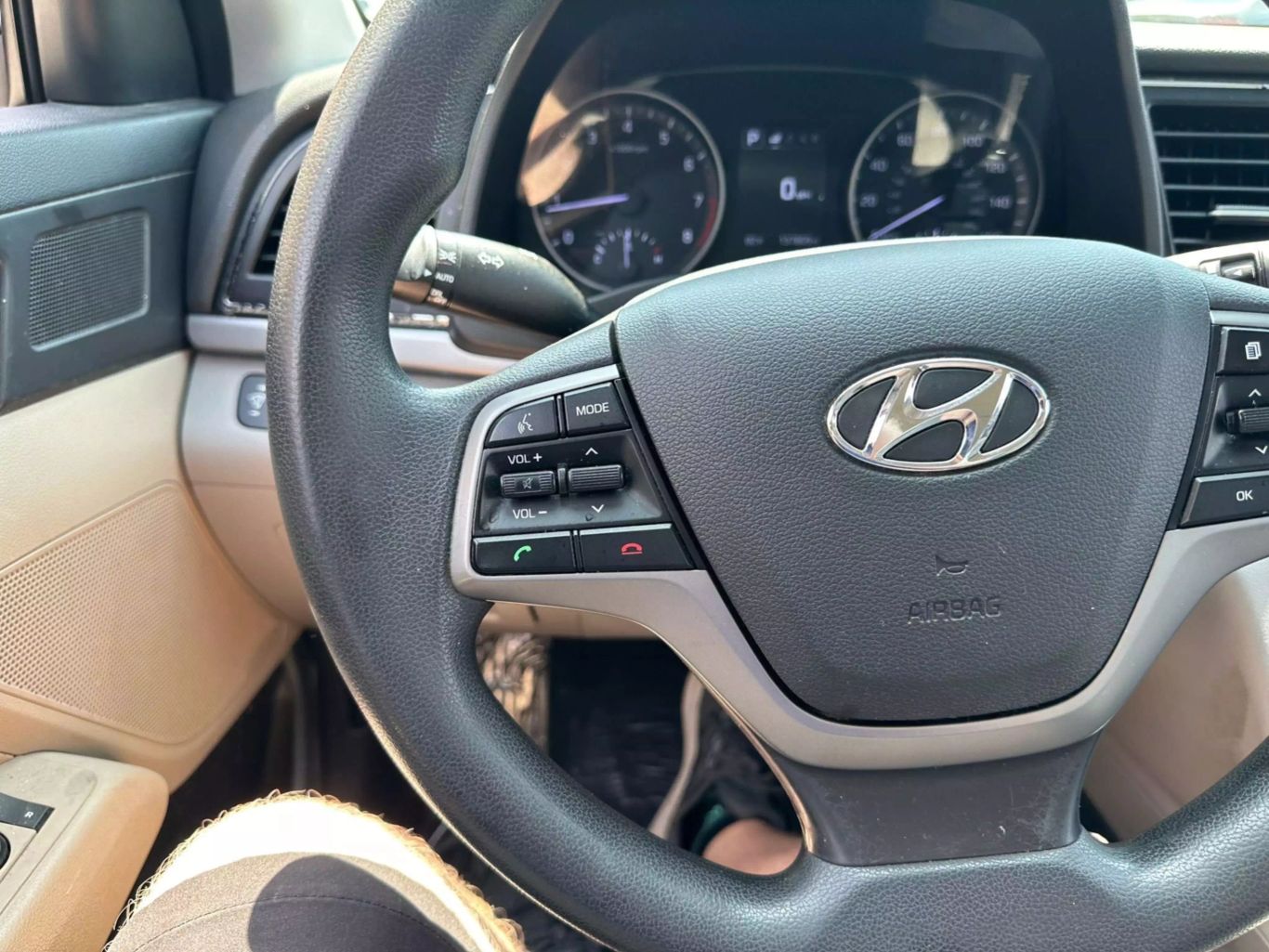 2018 HYUNDAI ELANTRA SEDAN 4-CYL, SULEV, 2.0 LITER LIMITED SEDAN 4D