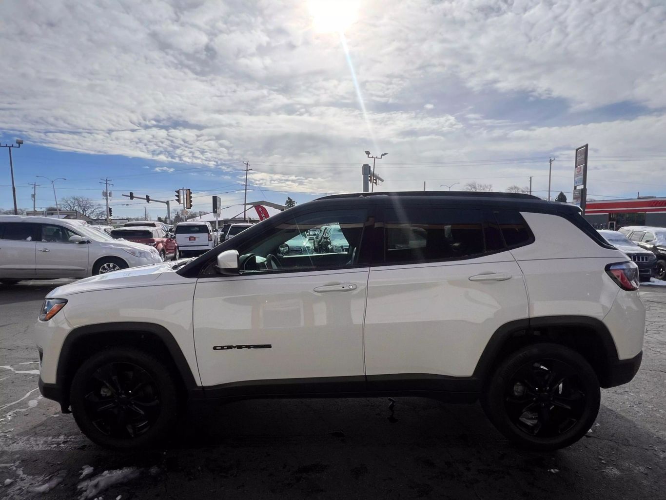 2021 Jeep Compass - Image 9