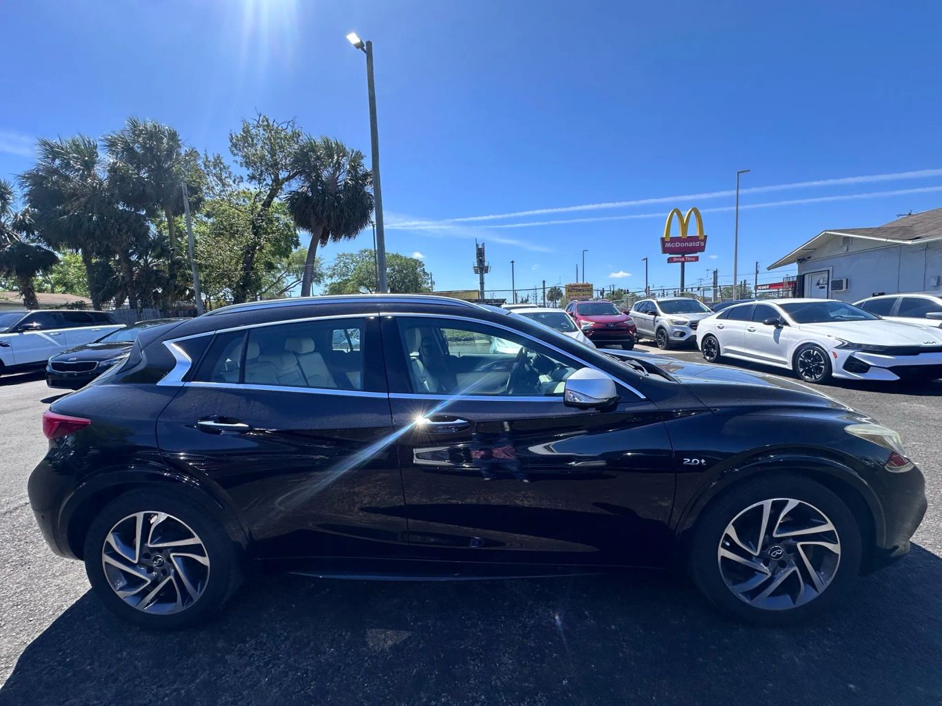 2018 INFINITI QX30 SUV 4-CYL, TURBO, 2.0 LITER PREMIUM SPORT UTILITY 4D - Tampa Motor Cars