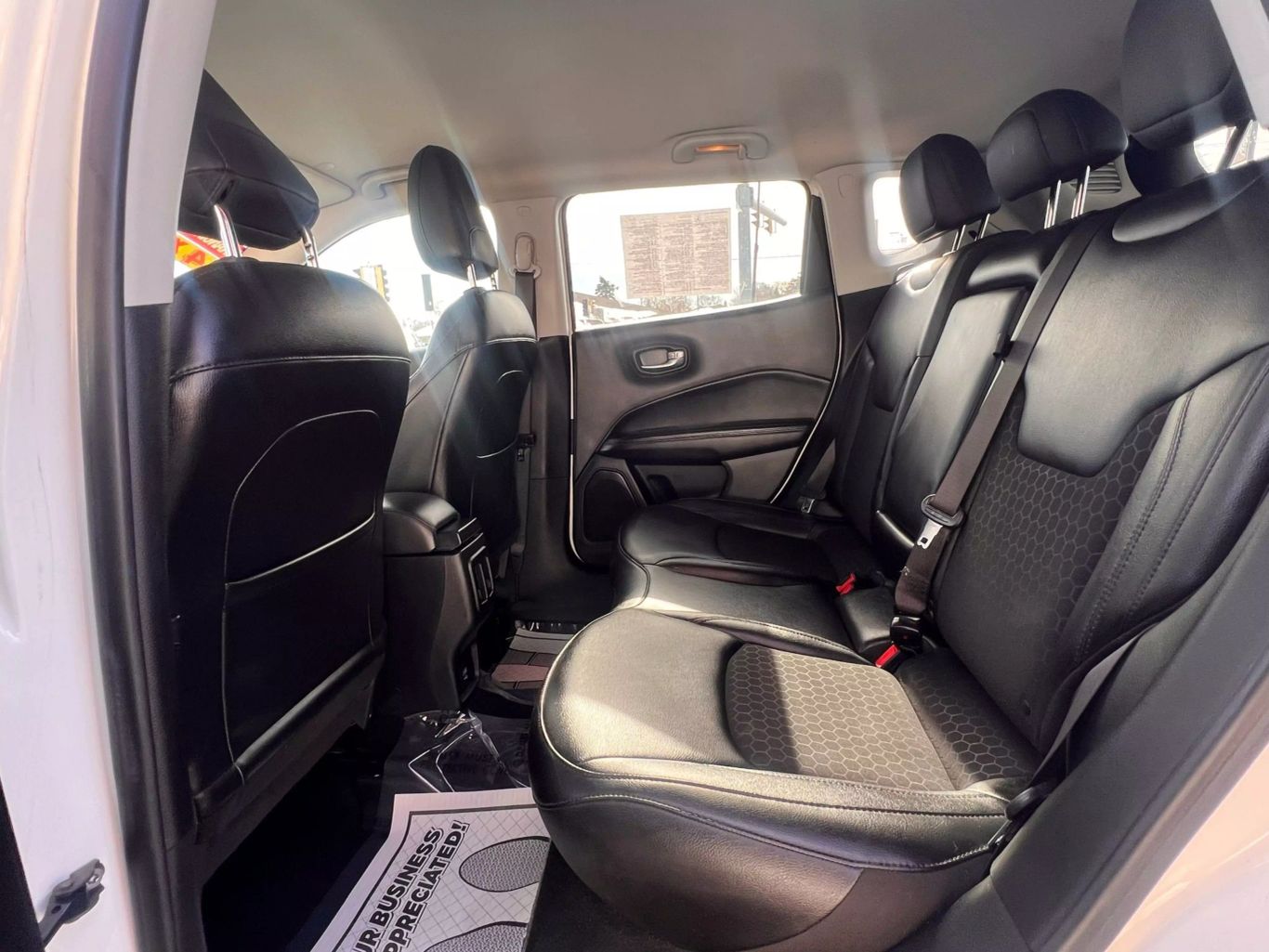 2021 Jeep Compass - Image 18