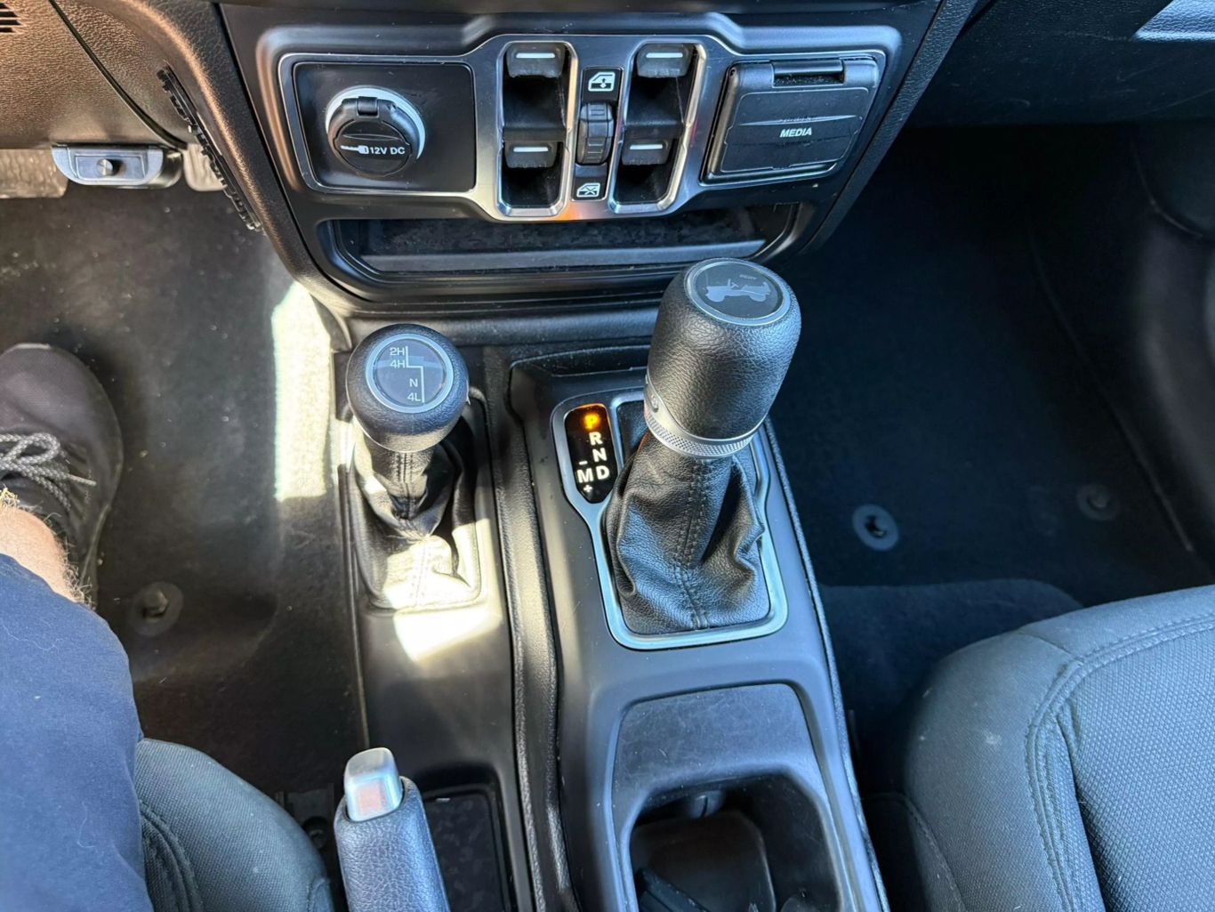 2021 JEEP WRANGLER UNLIMITED SUV V6, VVT, ETORQUE, 3.6 LITER SPORT S SPORT UTILITY 4D