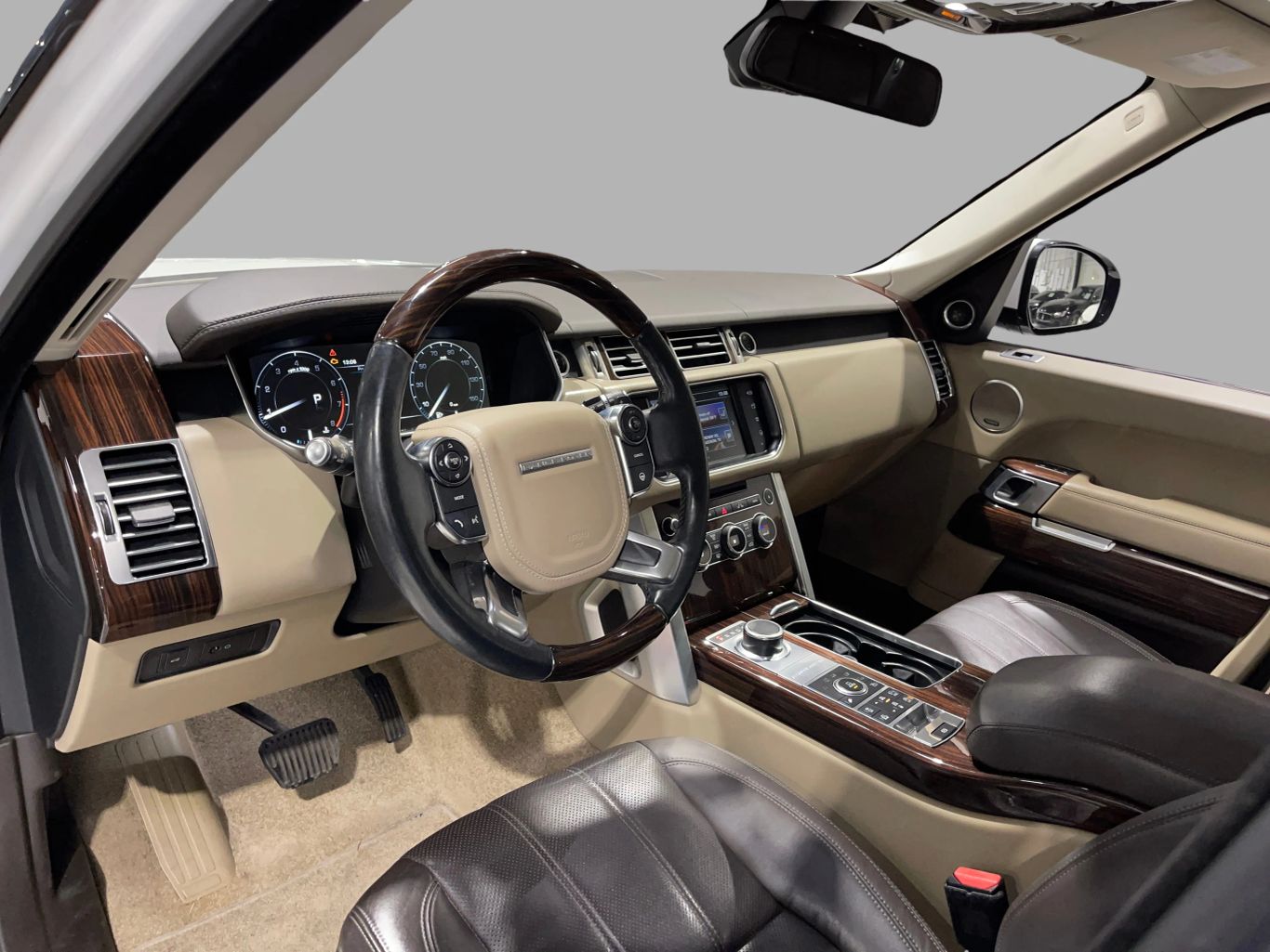 2016 LAND ROVER RANGE ROVER SUV V6, SUPERCHARGED, 3.0L HSE SPORT UTILITY 4D